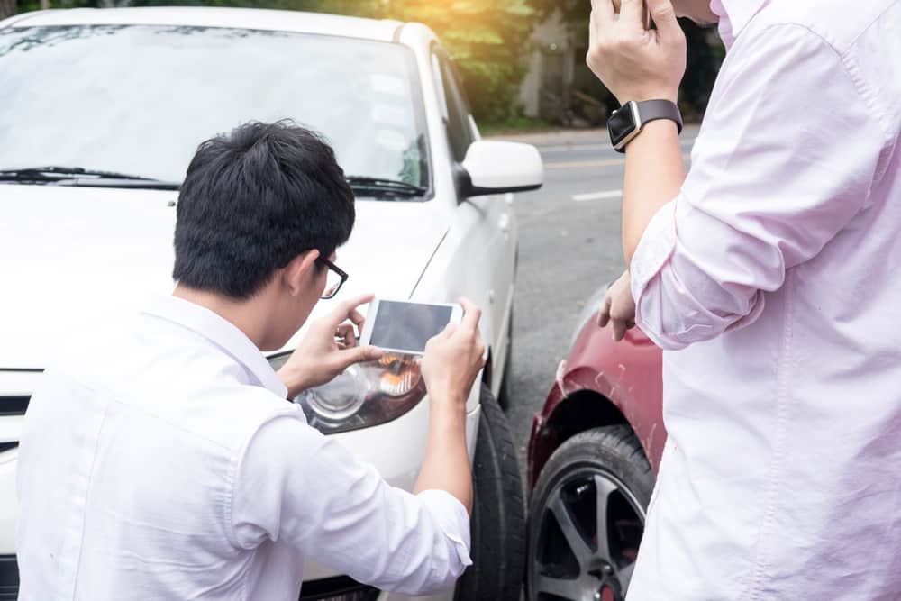 gather evidence at a car accident scene