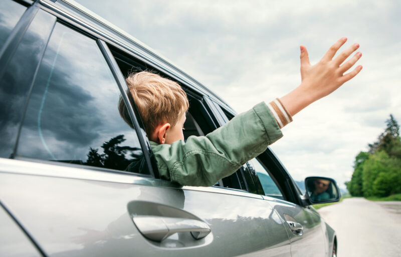 At What Age Can Kids Sit In The Front Seat Of A Car in Texas?