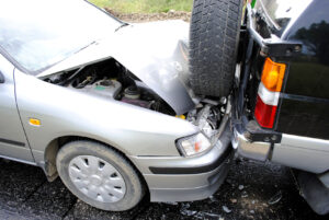 How Benton Accident & Injury Lawyers Can Help After a Head-On-Crash in Dallas, TX