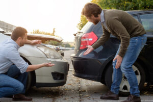 How Benton Accident & Injury Lawyers Can Help After a Tailgating Accident in Dallas, TX