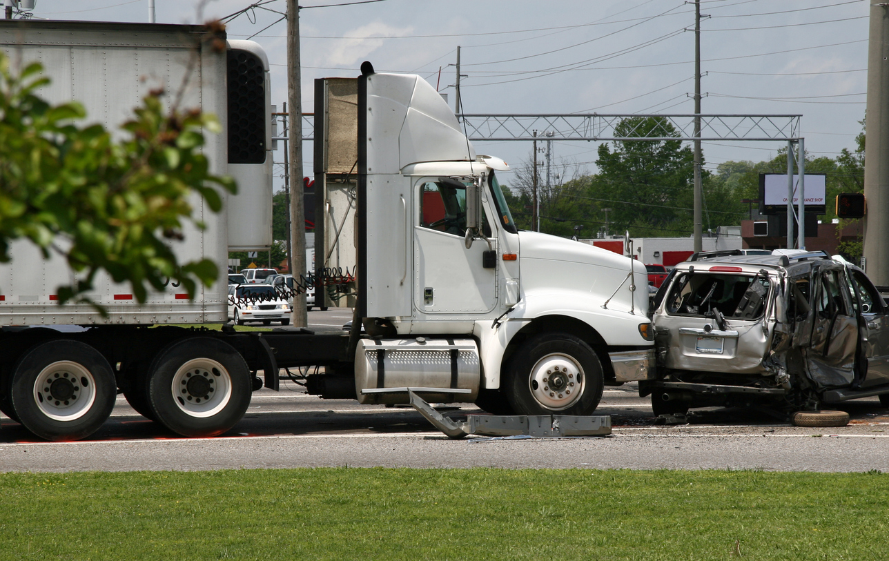 What to Do Immediately After a Truck Accident in Dallas
